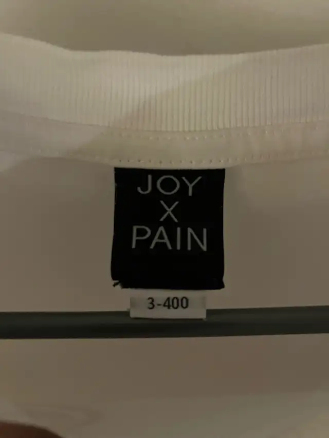 Joy X Pain T-Shirt XL size XL men’s in Men's in City of Toronto - Image 4