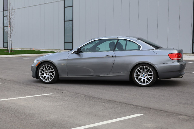 2008 BMW 328i E93 Hardtop Convertible in Cars & Trucks in City of Toronto - Image 3