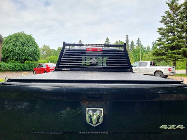 RAM 1500 Sport 2012 4x4 Hemi 5.7 - Push bar Setina + BackRack + — photo 5