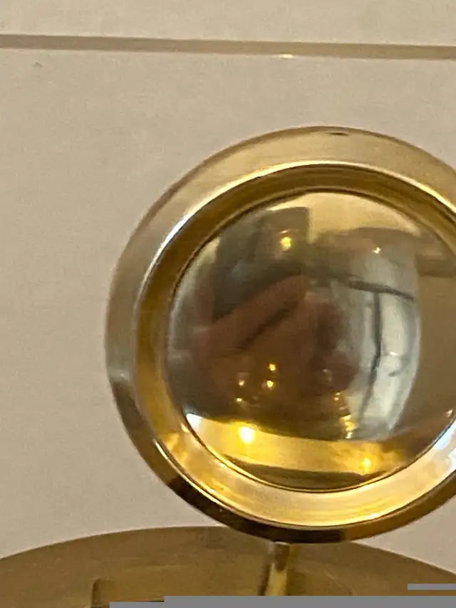 Vintage Seiko quartz double pendulum mantle clock. in Home Décor & Accents in Markham / York Region - Image 8