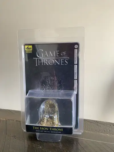 Game of Thrones - Gold Diecast Iron Throne Collectible from SDCC, View more