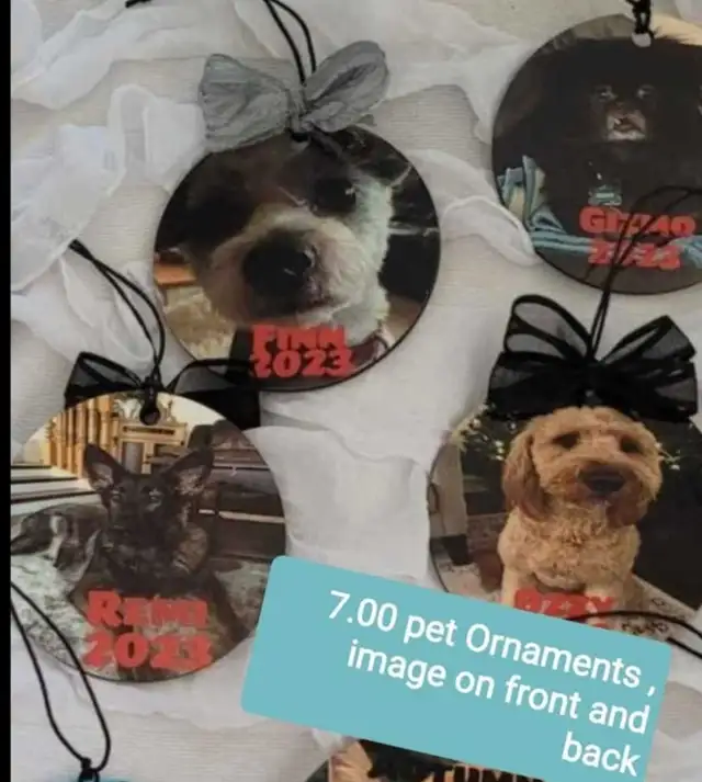 Christmas gifts, Christmas Ornaments, crafts in Holiday, Event & Seasonal in Edmonton - Image 7