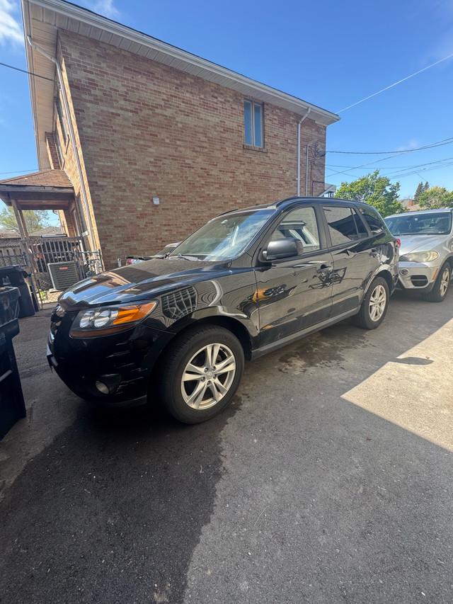 For Sale: 2011 Hyundai Santa Fe Sport in Cars & Trucks in City of Toronto - Image 3