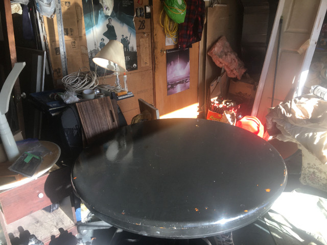 Round Pedestal Dining Table in Other Tables in Dartmouth