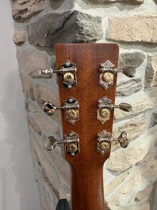 Brand new Martin GPC-16E!577399372907161603