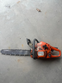 Husqvarna 445 chain saw 