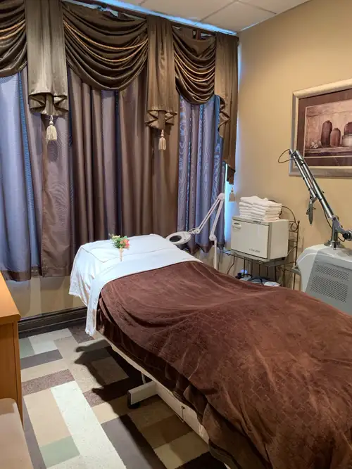 Professional treatment rooms available for rent in a 3600 sq European inspired medi and wellness spa...