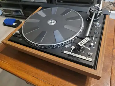 Pending Dual 1246 turntable, View more