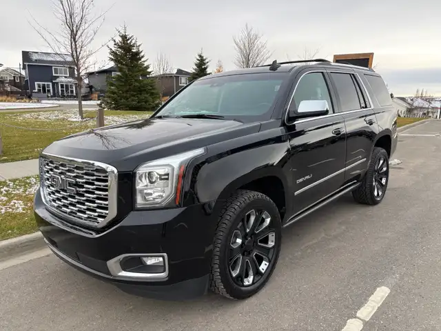 2019 GMC Yukon · Denali - Ultimate Black Package