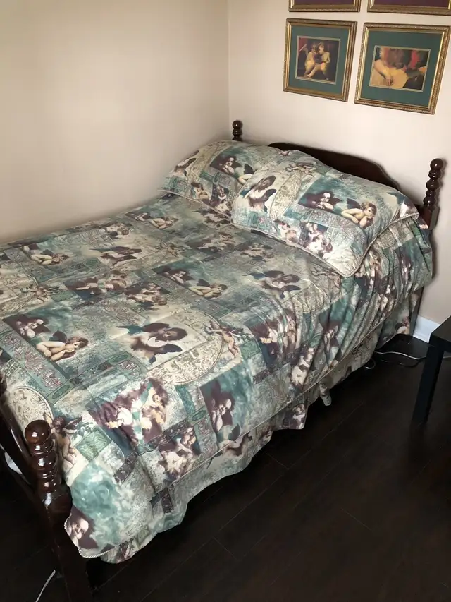 Angel Double Bed/Queen Comforter Sheet Set in Bedding in Oakville / Halton Region - Image 2