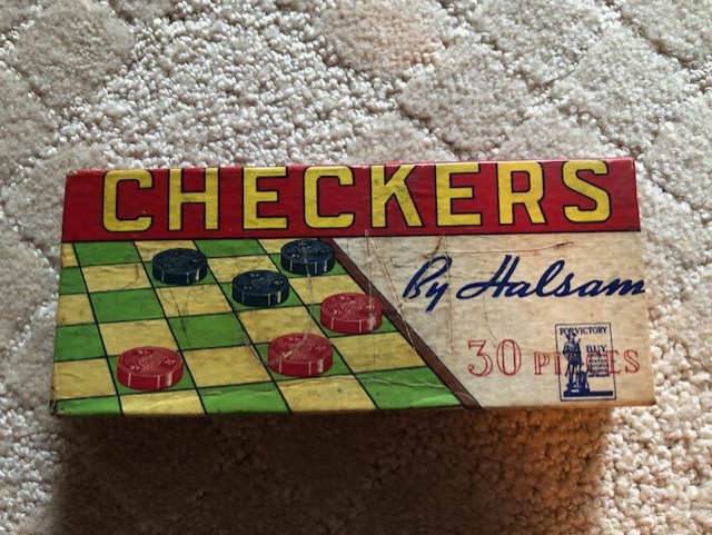 Vintage Wood Checkers and Dominoes in Toys & Games in Oshawa / Durham Region - Image 4