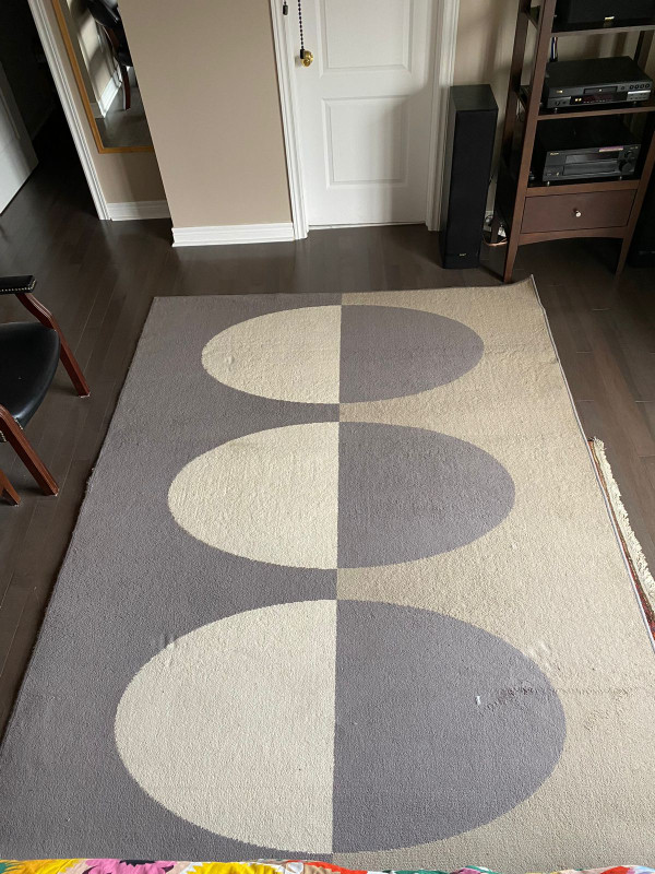 6'6" x 8'10" Ikea Rug in great condition in Rugs, Carpets & Runners in Oakville / Halton Region - Image 4