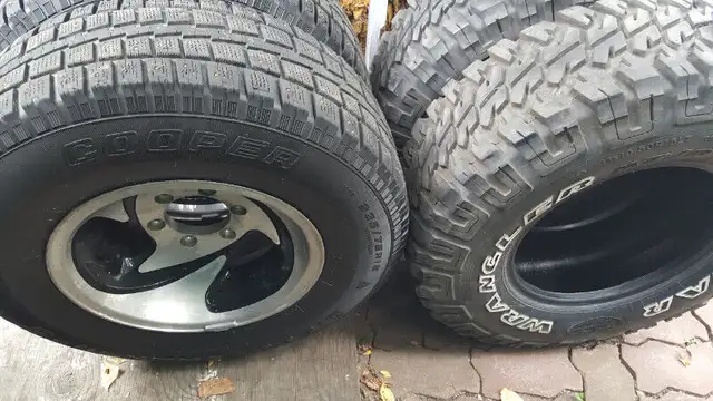 four studded 235 x 75 x r15 on 4  american eagle rims in Tires & Rims in Vernon - Image 3