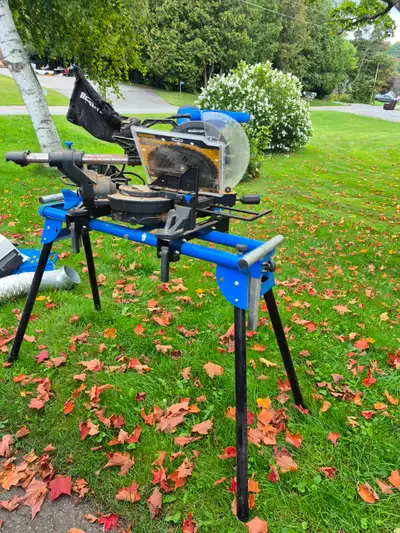 Mastercraft mitre saw with stand