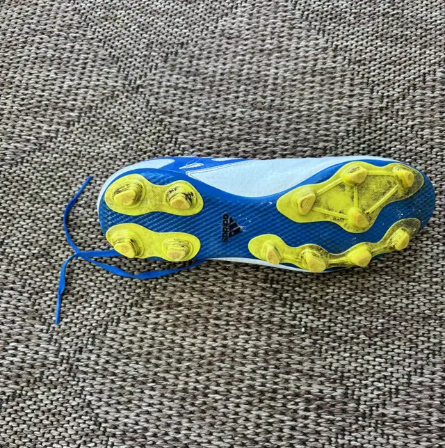 Adidas Soccer Cleats (Male size 8.5)  in Soccer in Markham / York Region - Image 4