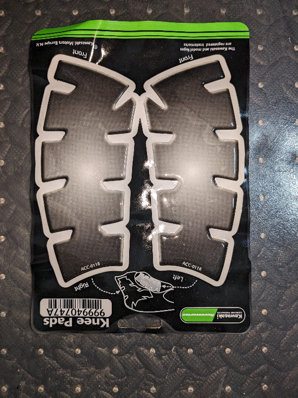 Motorcycle Side Tank Pad Gel Resign Protection Knee Pad in Other in Gatineau