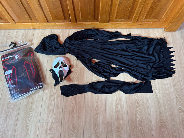 Costume Ghost Face Scream in Costumes in Oshawa / Durham Region - Image 2