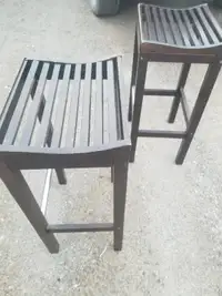 backless bar stools