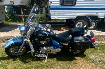 800cc. Great highway bike. Perfect starter bike. Painted for a lady-but front fender could be easily...