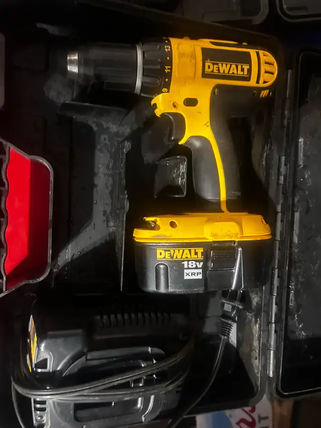 Dewalt Drill 528934446385735683