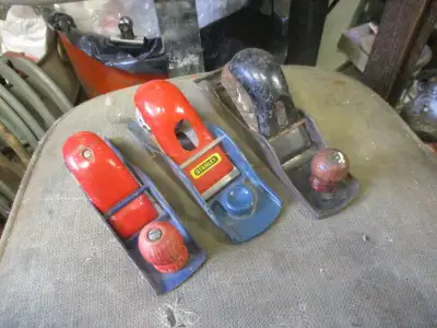 One on left has been sold...Selling quickly at $15 each.... .. super condition as shown.....the larg...