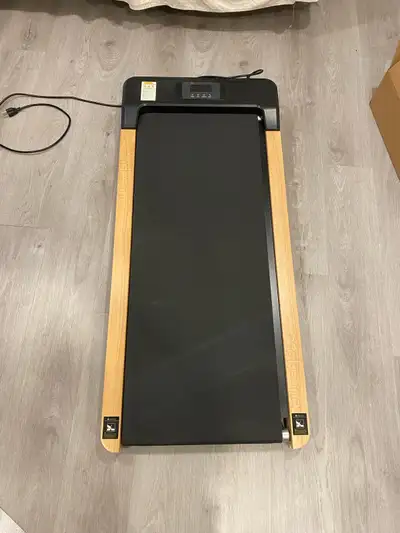 I am selling my walking and jogging treadmill, a Maksone, that's barely been used and is in excellen...