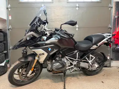 BMW 1250GS 2019 R1250GS, View more