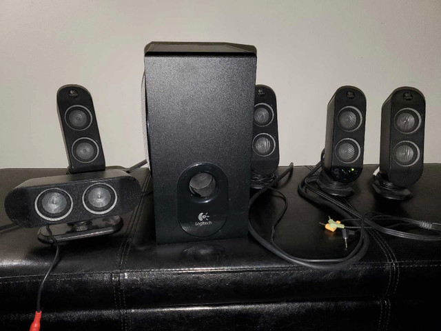 Logitech x-530 speakers in Speakers, Headsets & Mics in Kitchener / Waterloo