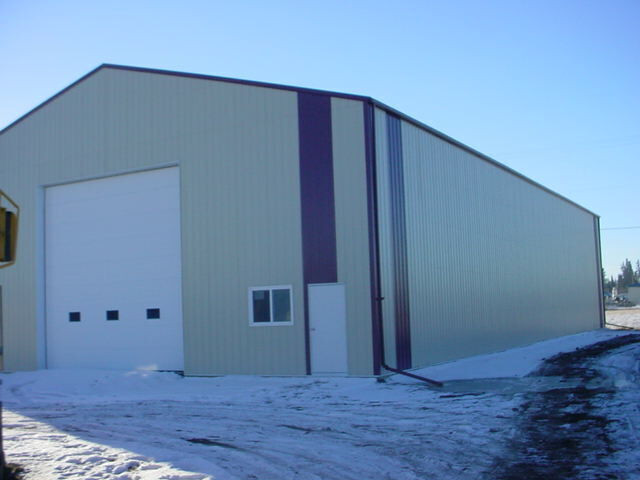 Storage yard & shop in Commercial & Office Space for Rent in Red Deer