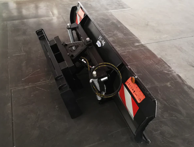 Attachement de Poussoir | Chasse-neige 84inch, View more