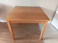 Table bois carré 90cm