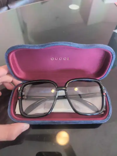 Gucci GG1066S Oversized Sunglasses - Excellent Condition w/ Case, View more