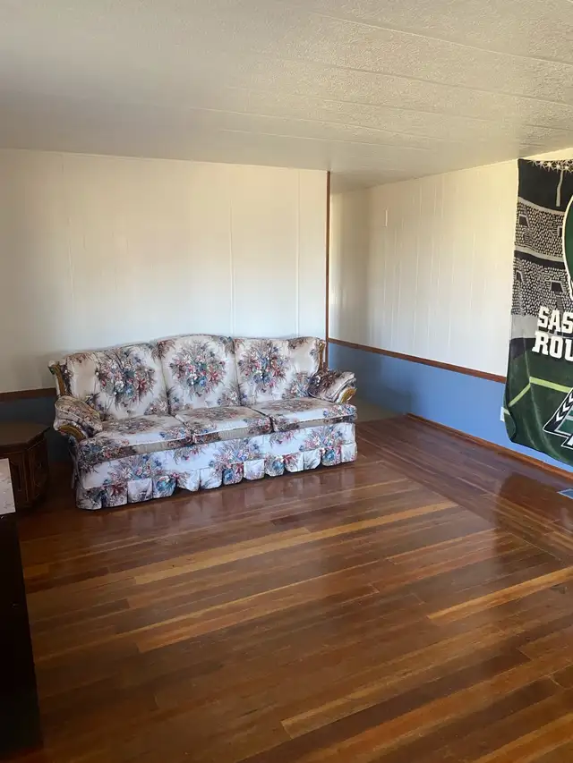 14 acre farm for sale  in Houses for Sale in Swift Current - Image 4