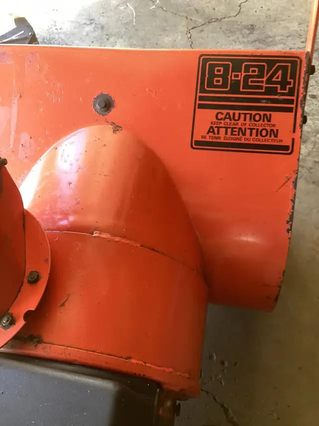  Snowblower for sale in Snowblowers in Kitchener / Waterloo - Image 2
