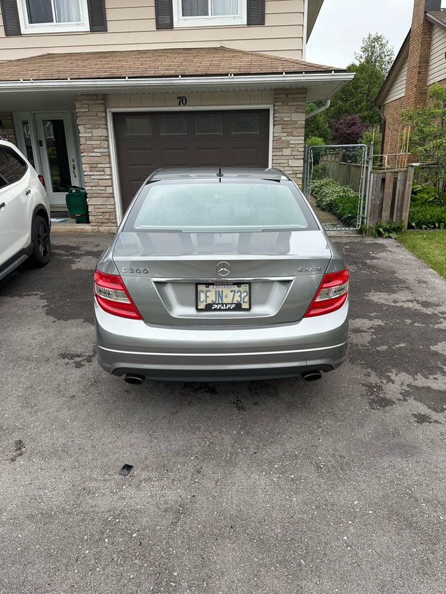 2010 c300 4matic in Cars & Trucks in Kitchener / Waterloo - Image 4