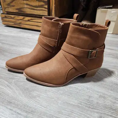 Brand New, SuperCush Claire Ankle Boots, size 10, View more