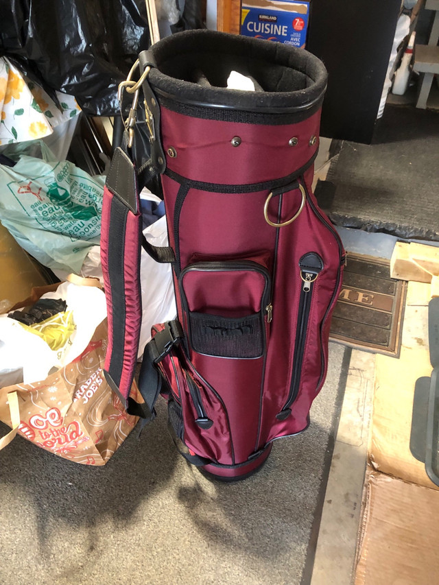 New golf Bags. 3 selection  in Golf in Windsor Region - Image 4