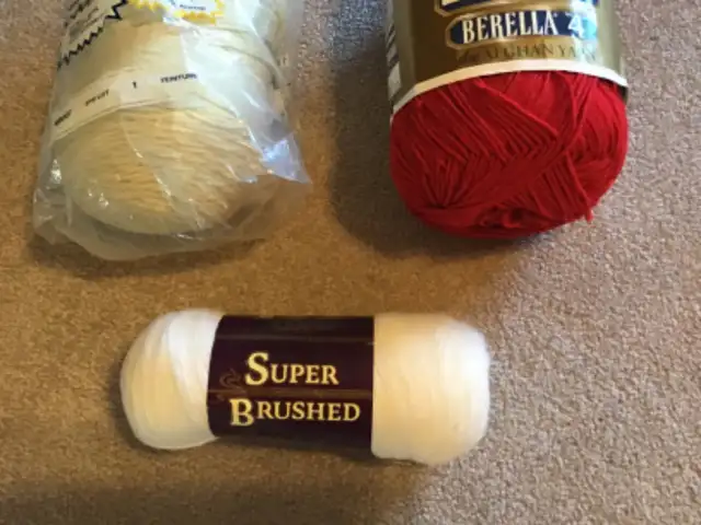 Knitting yarn, new in Hobbies & Crafts in Red Deer - Image 4