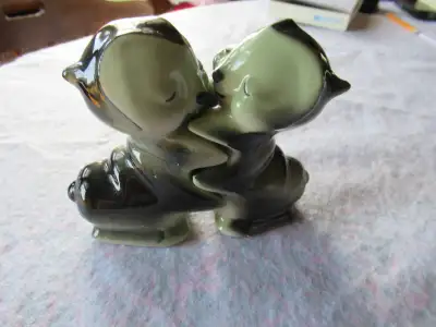 vintage Van Tellingen Bendel Huggers love bugs salt and pepper, View more