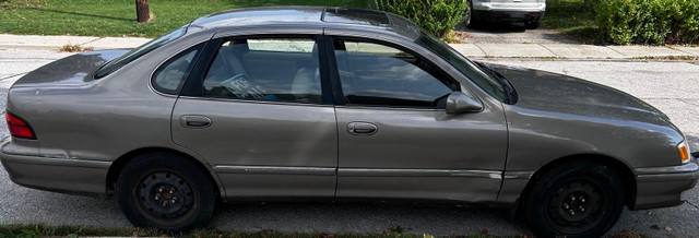 1999 Toyota Avalon XLS – Clean Title, As-Is Sedan – $2,000 OBO in Cars & Trucks in City of Toronto - Image 4
