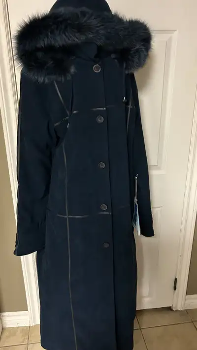 Women’s Winter Coat Reduced, View more