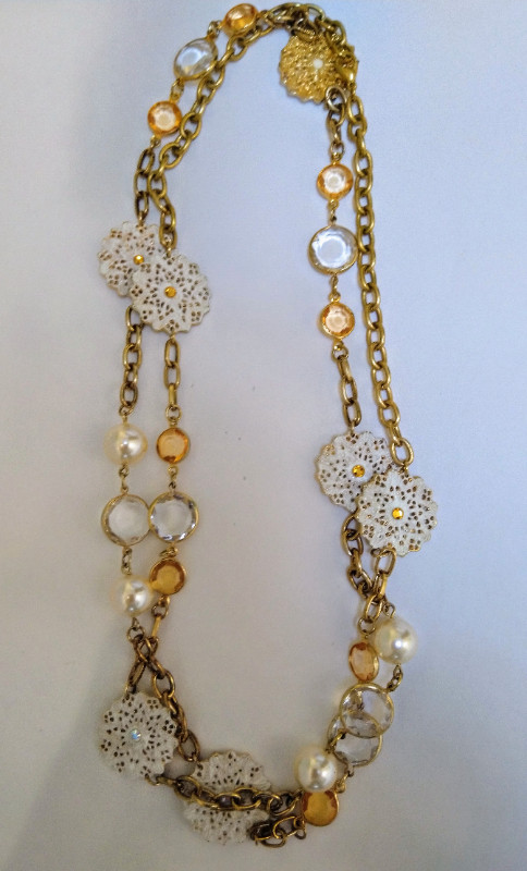 Gold tone Necklace, pearl, clear & topaz crystal beads in Jewellery & Watches in Oakville / Halton Region - Image 3