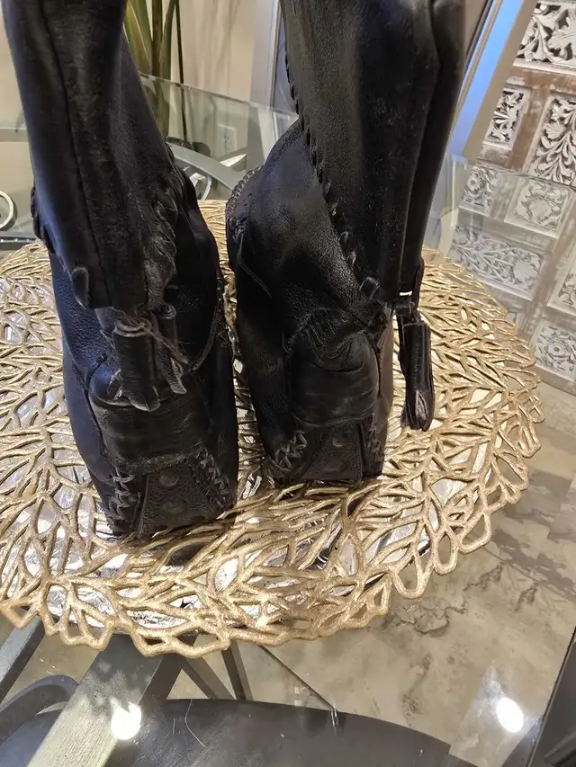 Women's boots, genuine leather, handmade, size 39 (Euro) in Women's - Shoes in Barrie - Image 5
