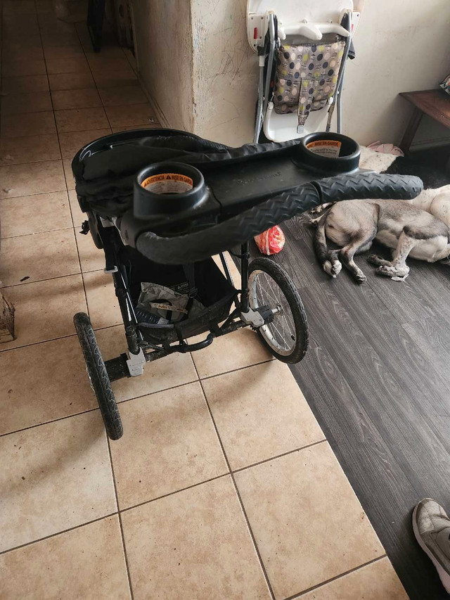 Three wheel  stroller  in Strollers, Carriers & Car Seats in Peterborough - Image 4