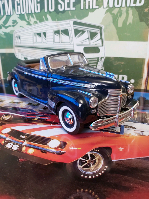 Diecast Cars & Trucks  1:18 th Scale 
Chevrolet  in Toys & Games in Hamilton