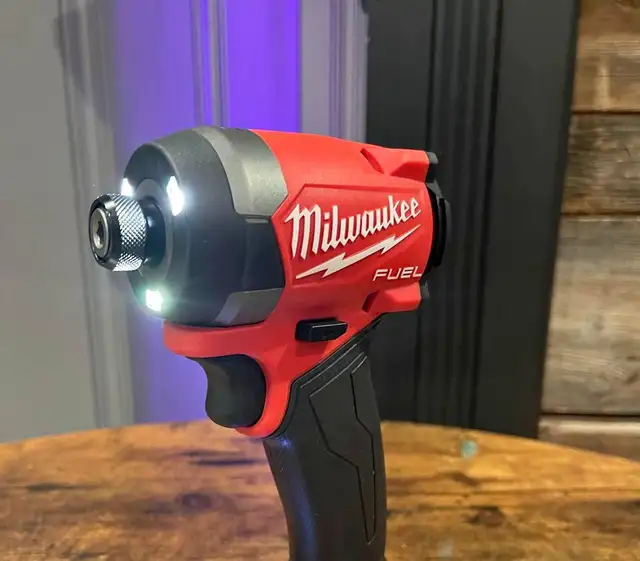 NEWEST BEST New M18 Fuel Gen 4, Hex Impact Drive Sells $305 in Power Tools in Barrie - Image 2