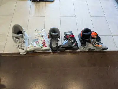 Kids ski boots sizes 16.5, 17.5 and 19.5, View more