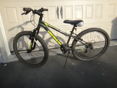 24“ mountain  5 speeds front suspension, View more