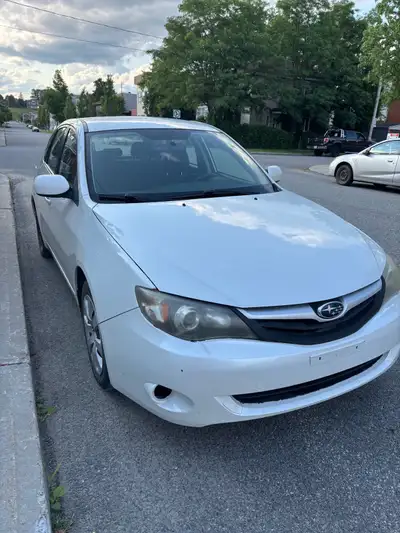 Impreza 4x4 automatique 175 000kilo. Véhicule fonctionne très bien. Air climatisé fonctionne bien au...