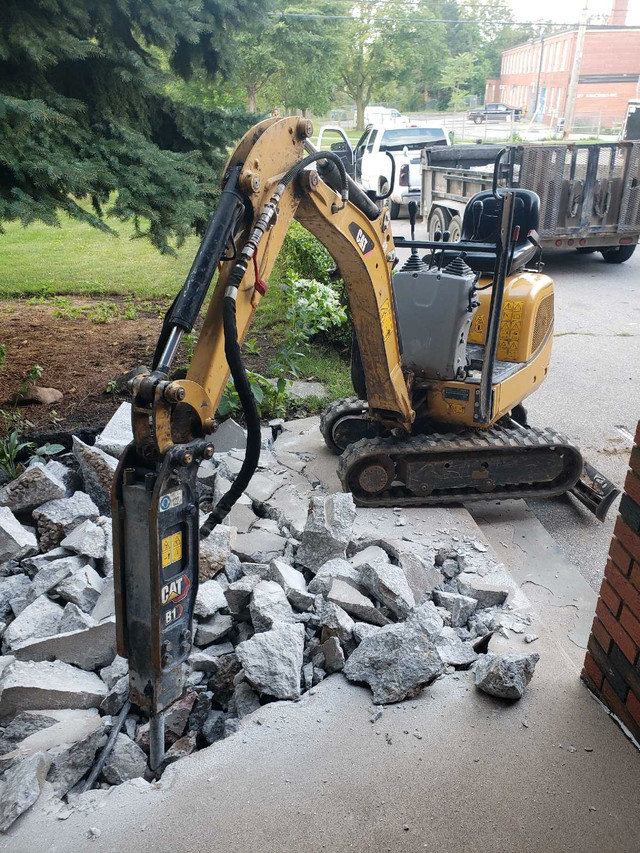 Mini excavation and mini skid steer and mini excavator services  in Excavation, Demolition & Waterproofing in Mississauga / Peel Region - Image 3